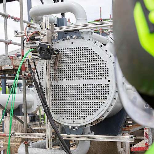 واتر بلاست مخازن پالایشگاهی